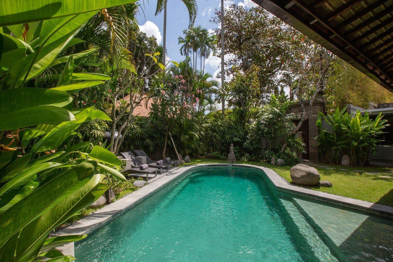 Hotel The Amala Estate Seminyak Esterno foto